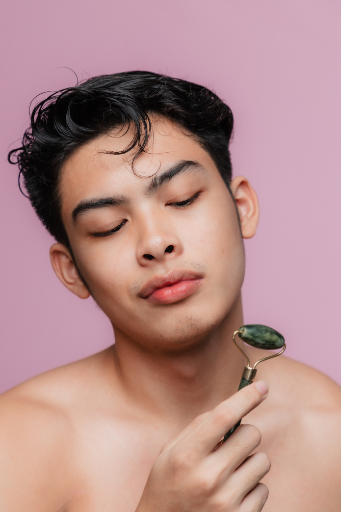 Marketing makeup to men: What to bear(d) in mind